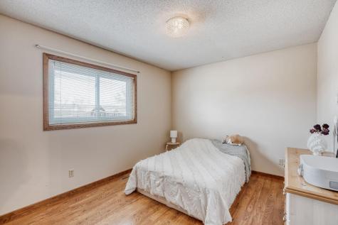 4120 Minnesota Lane N Plymouth MN 55446