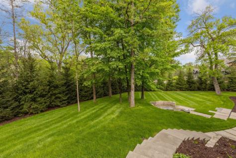 2112 Meeting Street Minnetonka MN 55391
