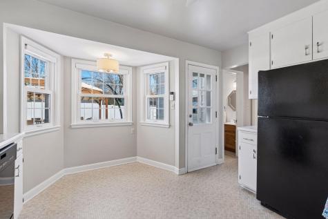 1389 Hoyt Avenue W Falcon Heights MN 55108