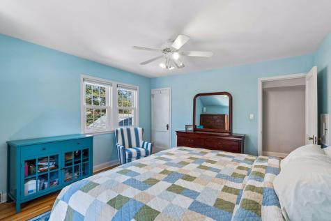1389 Hoyt Avenue W Falcon Heights MN 55108