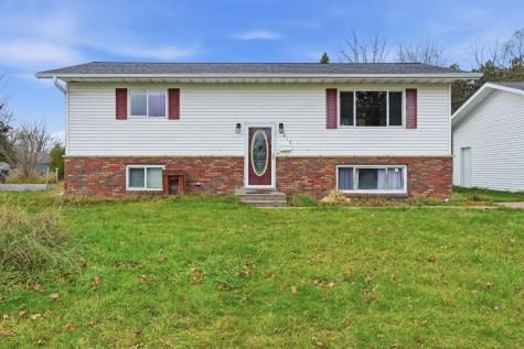 816 E 9th Street S Ladysmith WI 54848