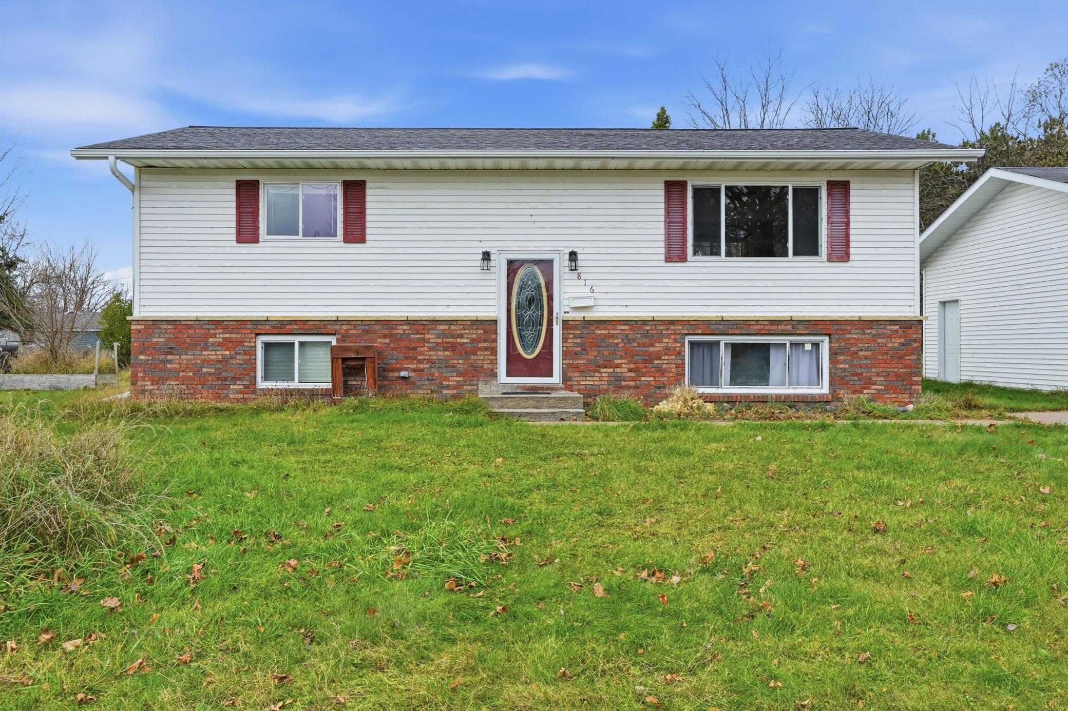 816 E 9th Street S Ladysmith WI 54848