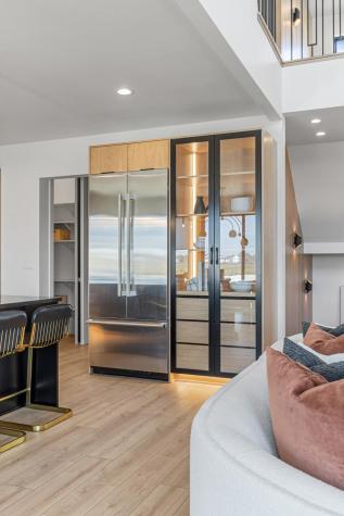 6837 Sunrise Point Horace ND 58047