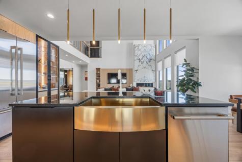 6837 Sunrise Point Horace ND 58047