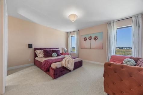 6837 Sunrise Point Horace ND 58047