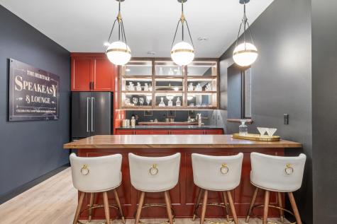 6837 Sunrise Point Horace ND 58047