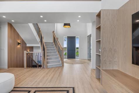 6837 Sunrise Point Horace ND 58047