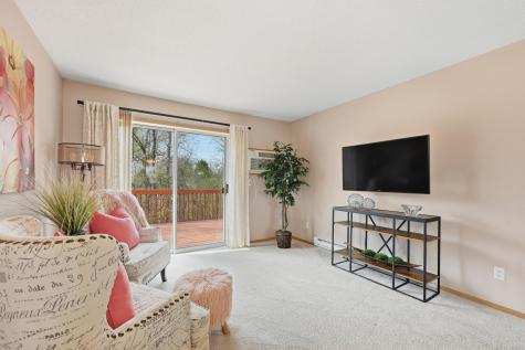3982 33rd Street S Fargo ND 58104