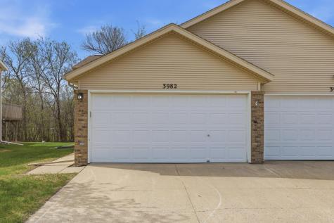3982 33rd Street S Fargo ND 58104
