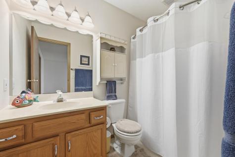 3982 33rd Street S Fargo ND 58104
