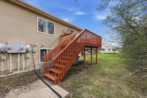 3982 33rd Street S Fargo ND 58104