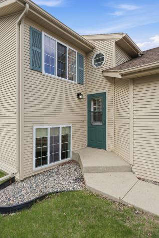 3982 33rd Street S Fargo ND 58104