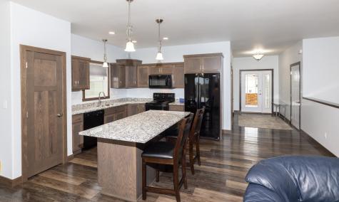 647 43 1/2 Avenue S Moorhead MN 56560