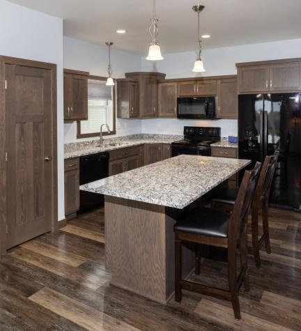 647 43 1/2 Avenue S Moorhead MN 56560