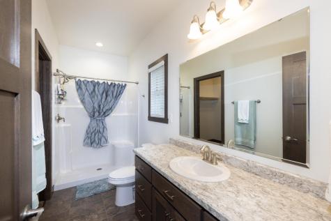 647 43 1/2 Avenue S Moorhead MN 56560