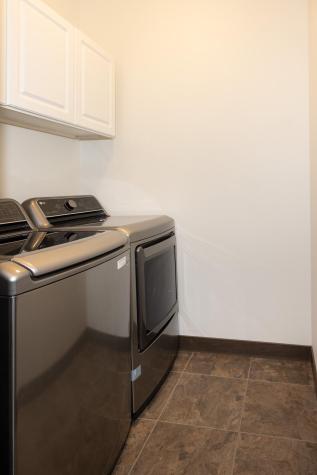 647 43 1/2 Avenue S Moorhead MN 56560