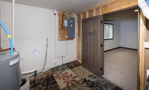647 43 1/2 Avenue S Moorhead MN 56560