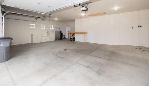 647 43 1/2 Avenue S Moorhead MN 56560