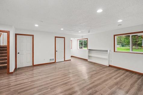 7385 385th Street North Branch MN 55056