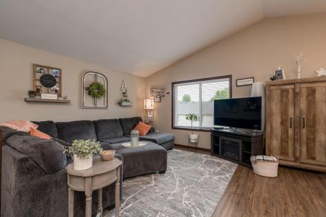 641 Beverly Street Wanamingo MN 55983