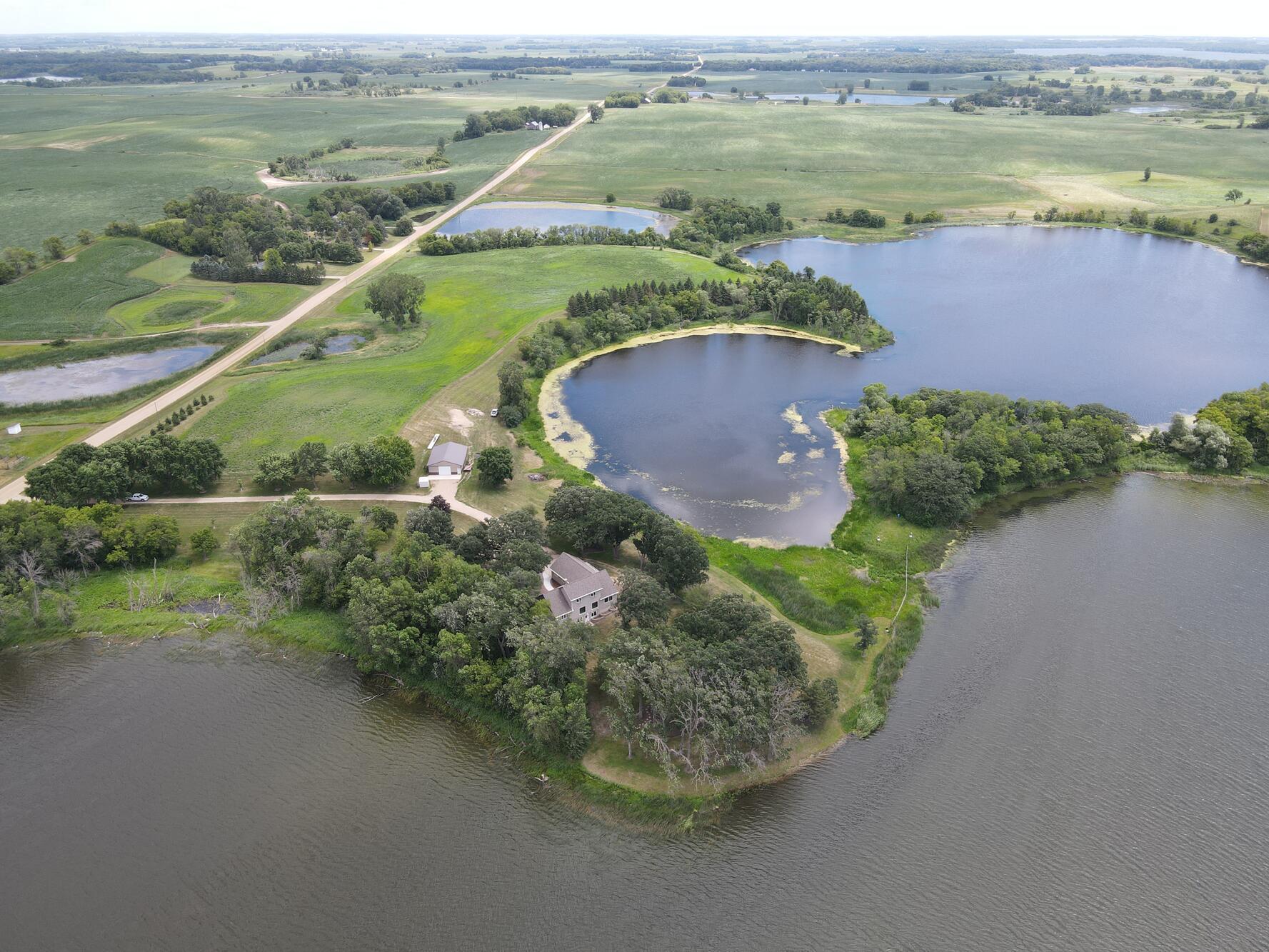 9077 82nd Avenue NE Spicer MN 56288