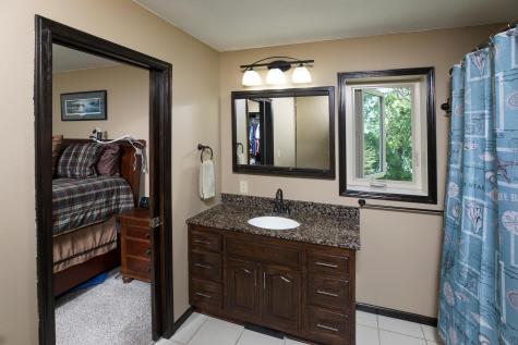 9077 82nd Avenue NE Spicer MN 56288