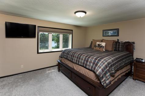 9077 82nd Avenue NE Spicer MN 56288