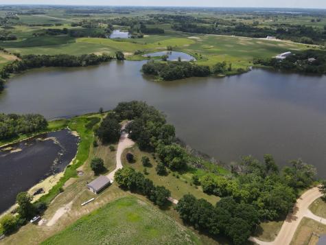 9077 82nd Avenue NE Spicer MN 56288