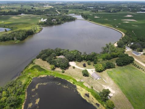 9077 82nd Avenue NE Spicer MN 56288