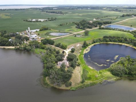 9077 82nd Avenue NE Spicer MN 56288