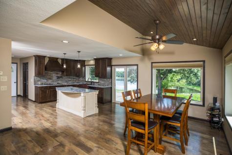 9077 82nd Avenue NE Spicer MN 56288