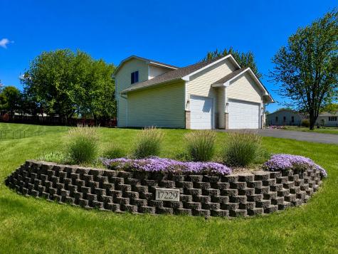 17229 Van Buren Street NE Ham Lake MN 55304