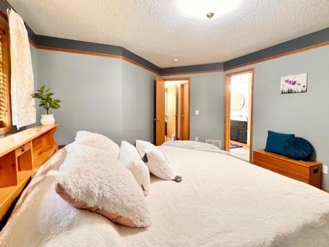 17229 Van Buren Street NE Ham Lake MN 55304