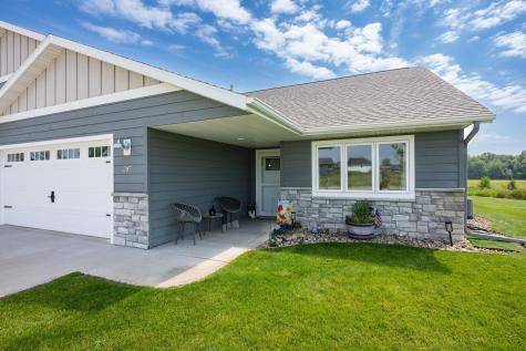 395 Old Glory Drive NE Alexandria MN 56308