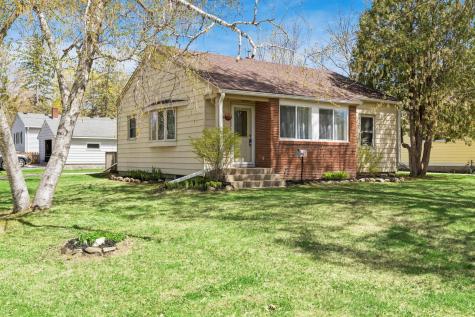 1118 Oak Street W Stillwater MN 55082