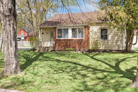1118 Oak Street W Stillwater MN 55082