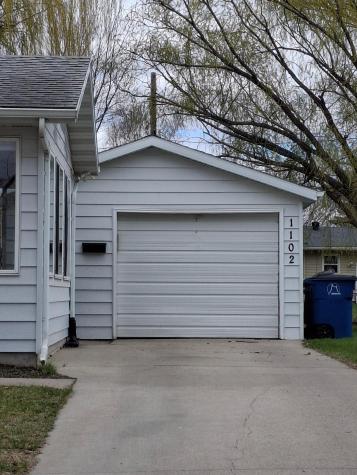 1102 19th Street N Moorhead MN 56560