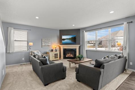 15142 Ely Path Apple Valley MN 55124