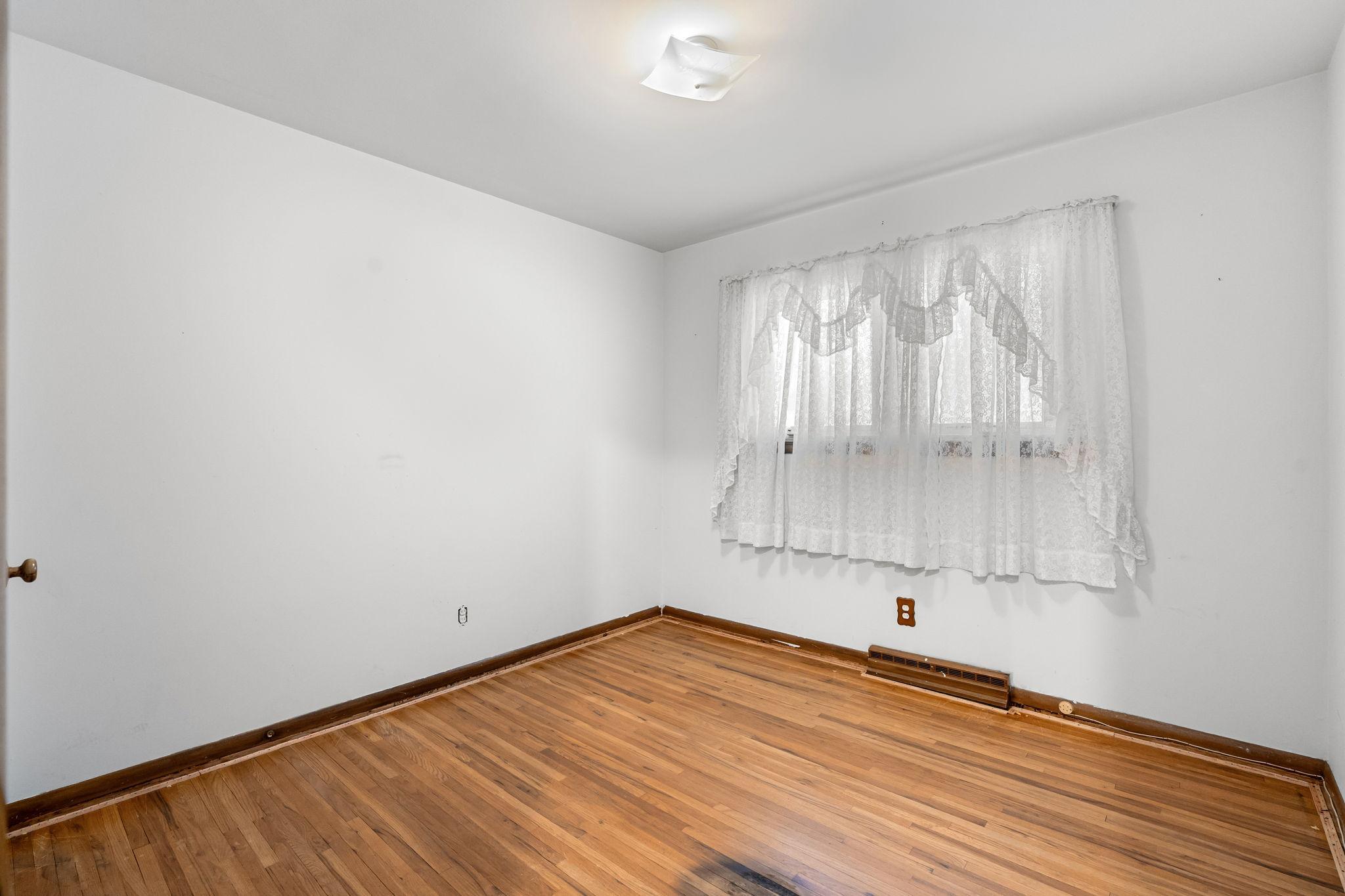 2010 11th Avenue NE Austin MN 55912