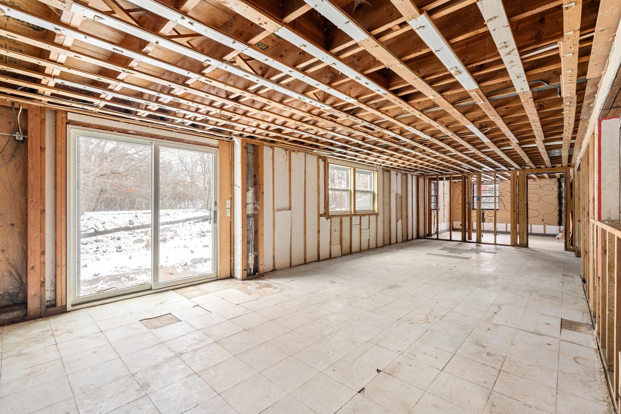 2010 11th Avenue NE Austin MN 55912