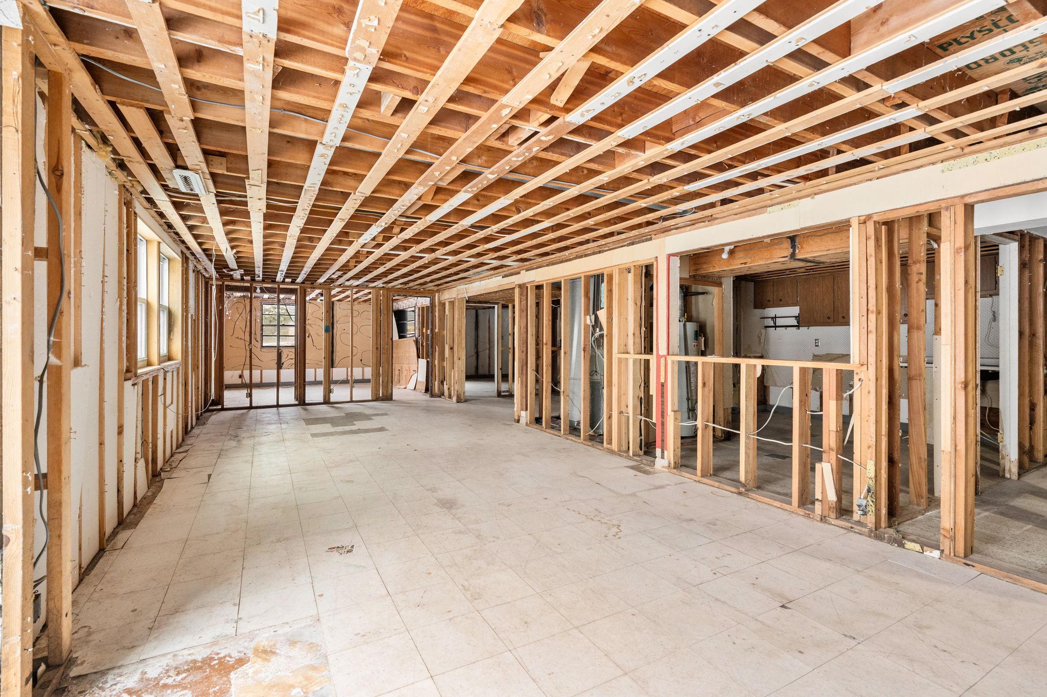 2010 11th Avenue NE Austin MN 55912