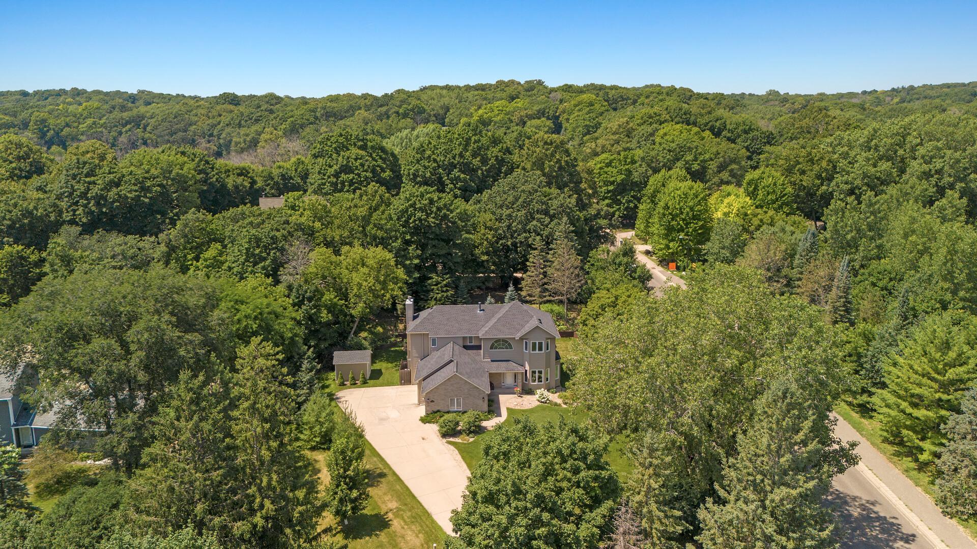 18339 Ridgewood Road Minnetonka MN 55345
