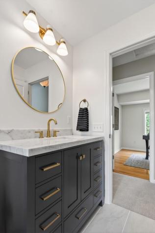 18339 Ridgewood Road Minnetonka MN 55345