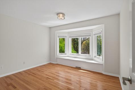 18339 Ridgewood Road Minnetonka MN 55345