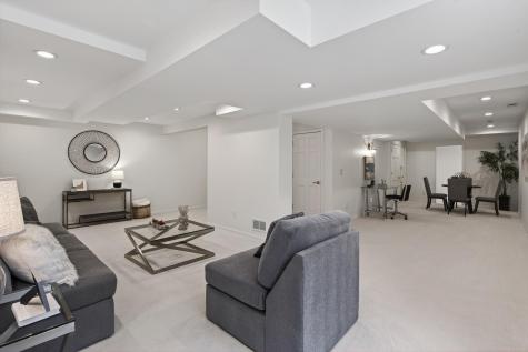 18339 Ridgewood Road Minnetonka MN 55345