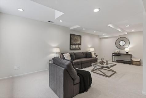 18339 Ridgewood Road Minnetonka MN 55345