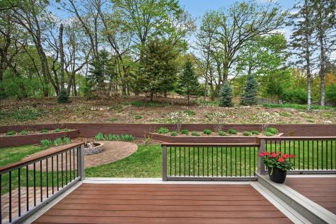 18339 Ridgewood Road Minnetonka MN 55345