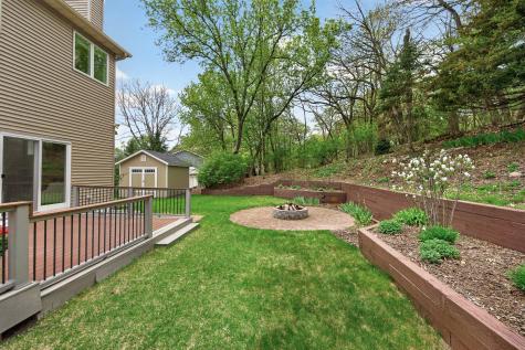 18339 Ridgewood Road Minnetonka MN 55345