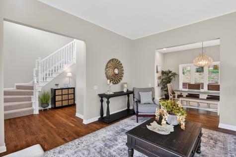 18339 Ridgewood Road Minnetonka MN 55345