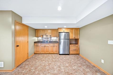 5724 Auto Club Circle Bloomington MN 55437